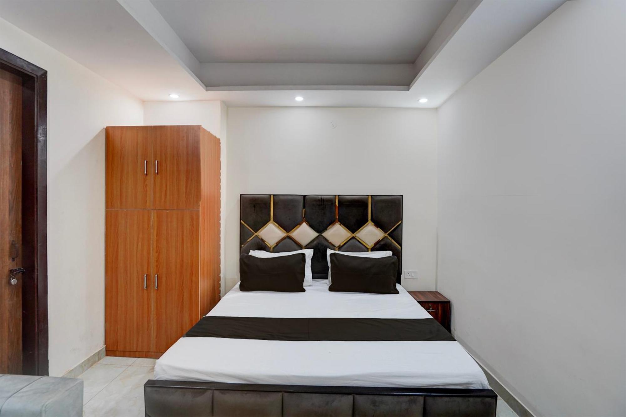 Hotel O R.N Residency Hotel Ghaziabad Zewnętrze zdjęcie